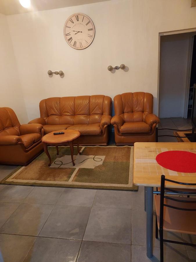 Appartement Meuble Avec Deux Chambres مولان المظهر الخارجي الصورة